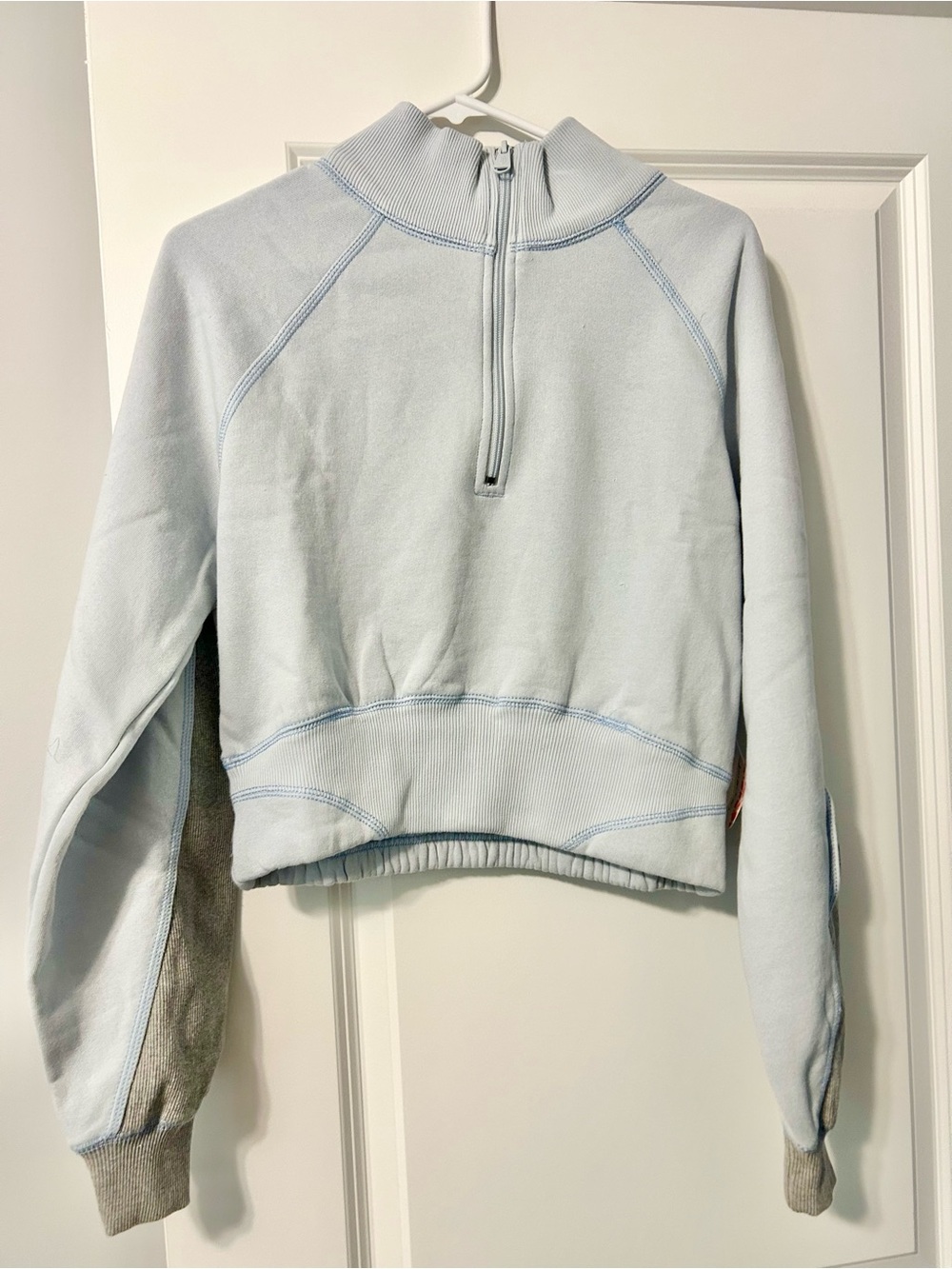 NWT FREE PEOPLE MOVEMENT OUT OF THE PARK PULLOVER ARCTIC SNOW COMBO - Picture 3 of 5